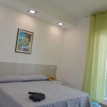 Acquamarine Amalfi Coast Bed & Breakfast *