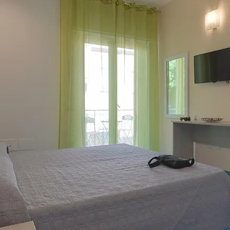 Acquamarine Amalfi Coast Bed & Breakfast Maiori